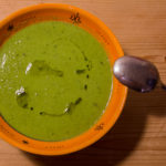 Erbsen-Kokos-Suppe