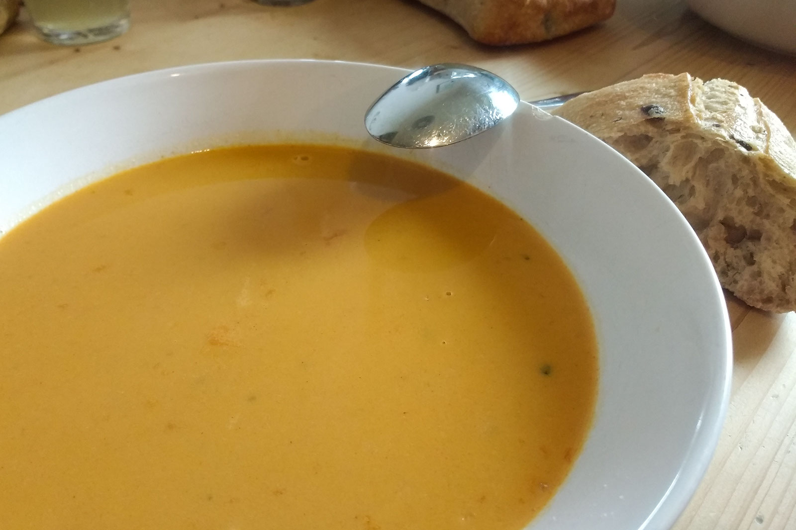 Knoblauchsuppe alternativ