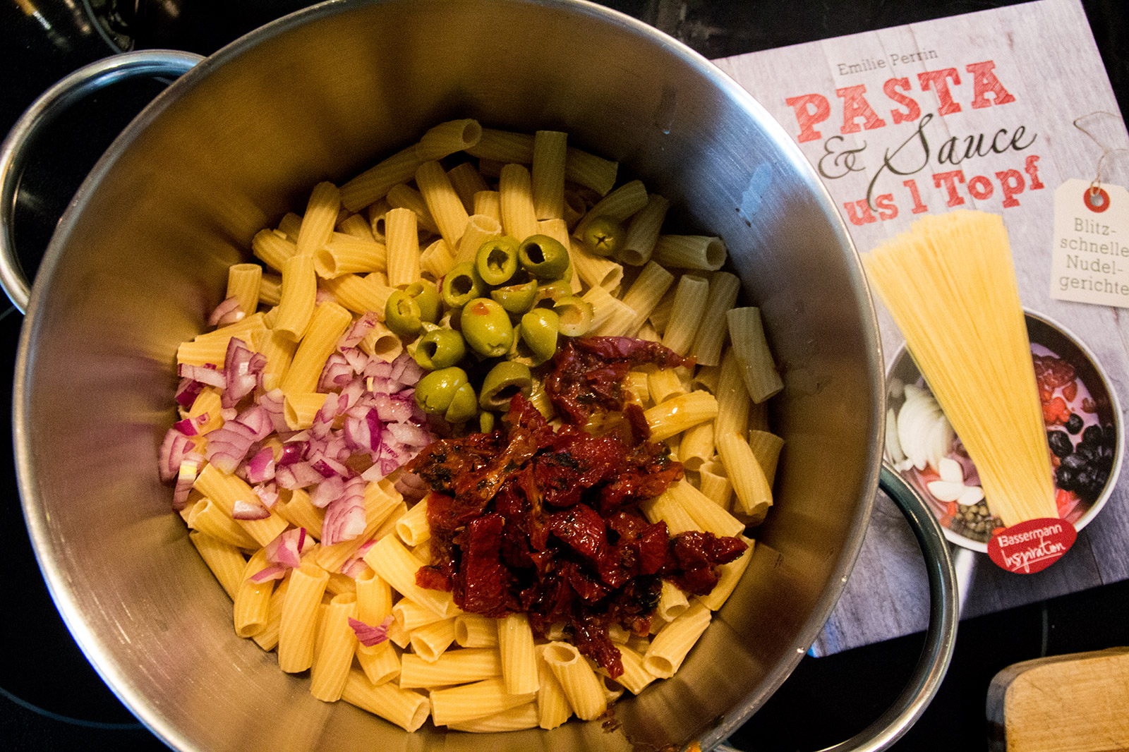 Nudeln mit Ziegenkäse und Tomaten - Aloi! Alles was lecker ist!