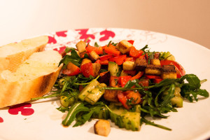 Read more about the article Warmer Tofu-Salat